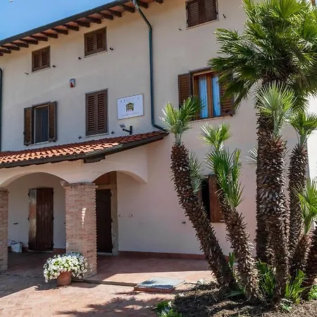 Floris Bed & Breakfast Viareggio