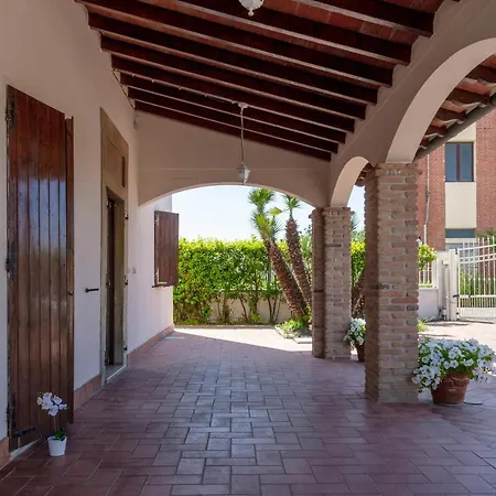 Bed & Breakfast Floris Viareggio
