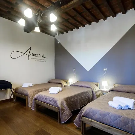 Floris Bed & Breakfast *